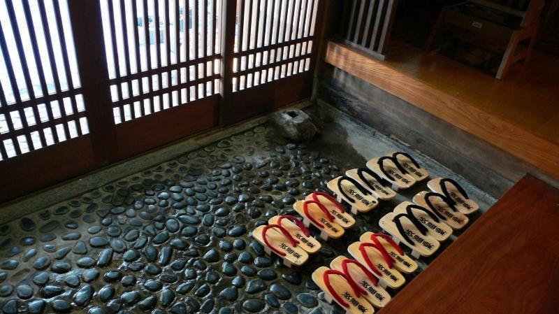 Onyado Hishiya Torazo Hotell Yamanouchi  Exteriör bild